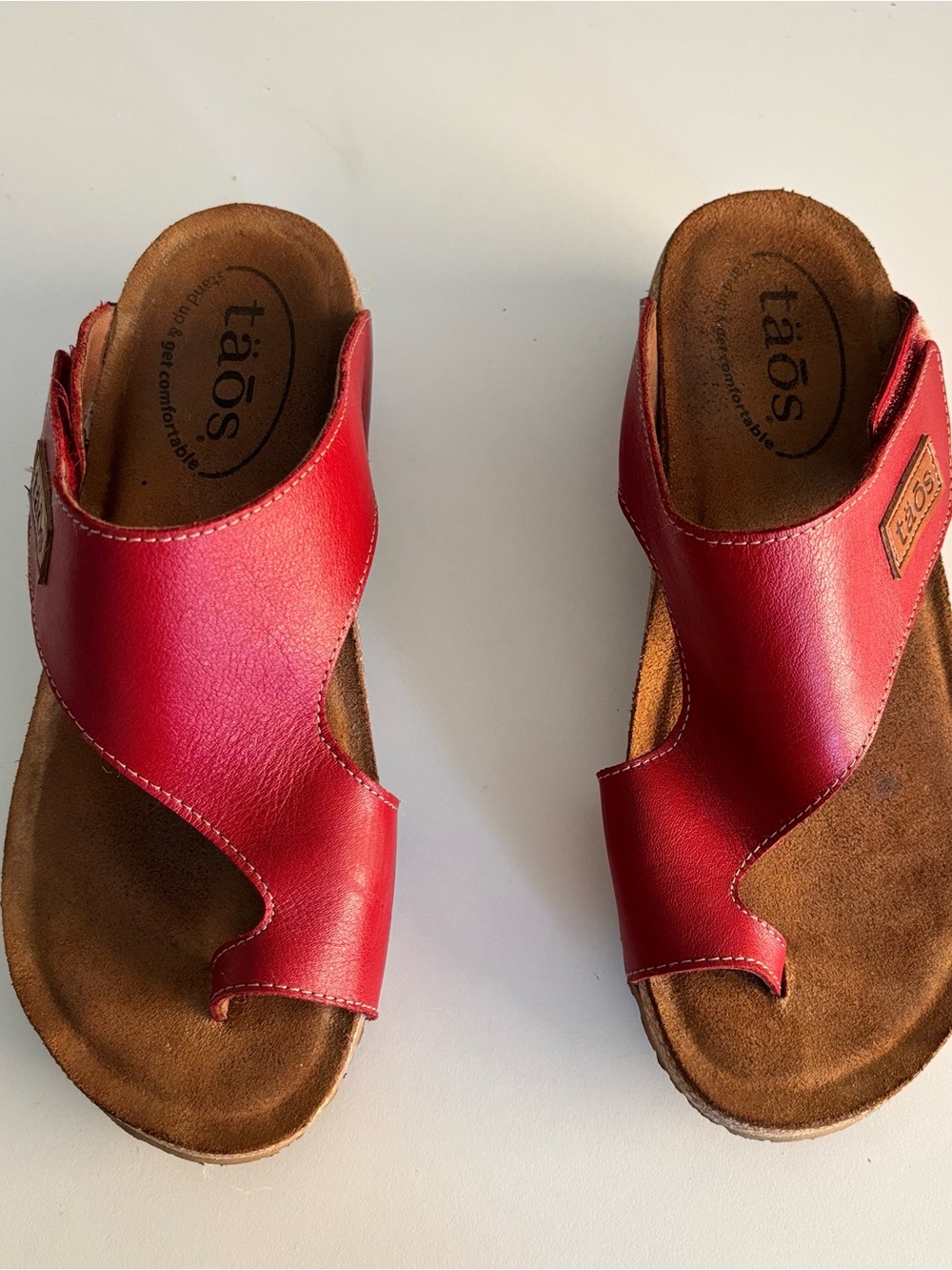 Taos Footwear  Red Leather Slide Sandals with Toe Loop